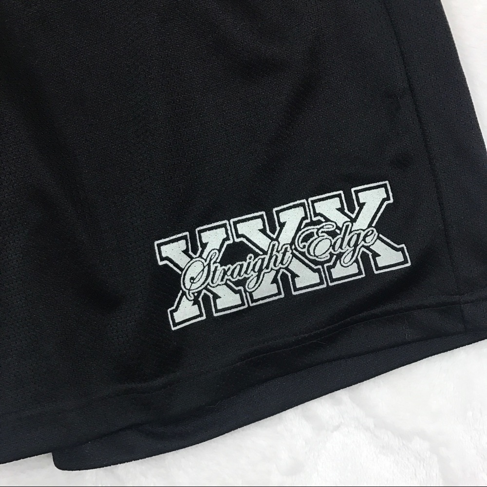 ❌SOLD❌Straight Edge Basketball Shorts - Picture 2 of 3